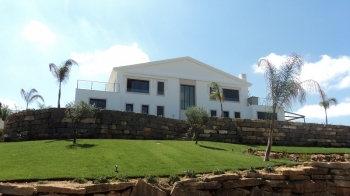 REHABILITATION EXTERIOR AND INTERIOR RETIREMENT HOUSING QUINTA DO LAGO